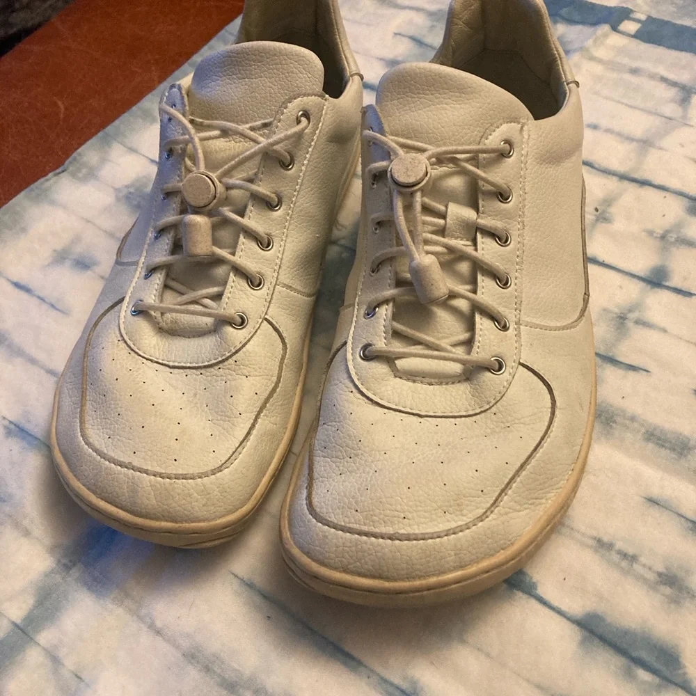PaperKranes Barefoot Womens White Leather Shoes - Picture 1 of 6